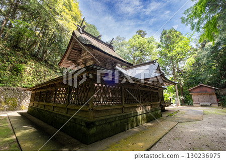 Munakata Shrine Main Hall Munakata, Yonago City, Tottori Prefecture 130236975