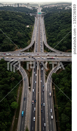 [AI生成] 一座巨大、漫長、高大、美麗的橋樑 130236989