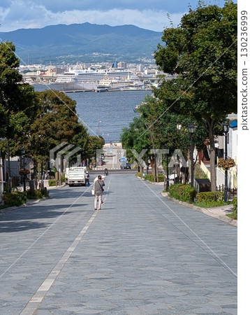 函館的絕美風景：八幡坂 130236999