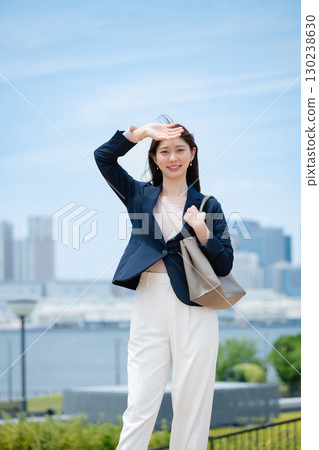 Refreshing businesswoman Refreshing businesswoman 130238630