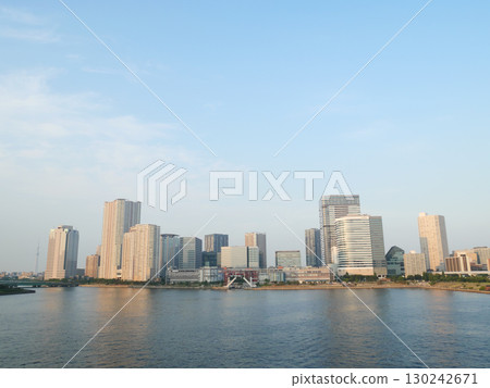Tokyo landscape seen from Harumi Bridge | Toyosu 130242671