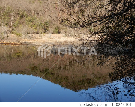 Shimokaze Pond 130244101