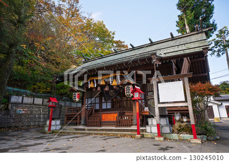 群馬縣澀川市伊香保神社秋天的伊香保溫泉 130245010