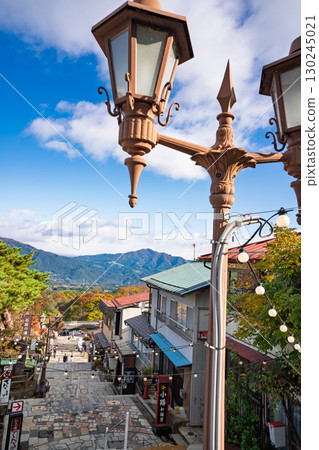 伊香保溫泉的秋天 群馬縣澀川市石階街 130245021