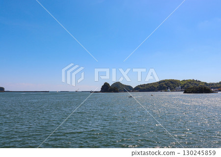 從弁天島眺望的景色(靜岡縣下田市) 從弁天島眺望的景色(靜岡縣下田市) 130245859