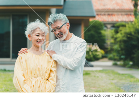 Senior couple Senior couple 130246147