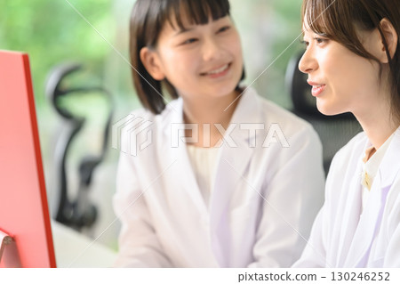 White women women 130246252