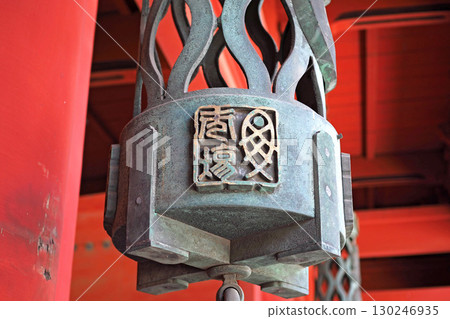 Sangedatsumon Gate of Zojoji Temple (Minato Ward, Tokyo) 130246935