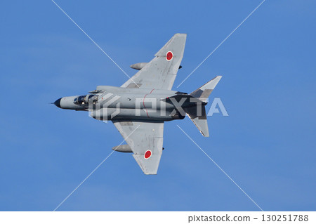 F-4 Phantom: Memorable Maneuver Flight 130251788