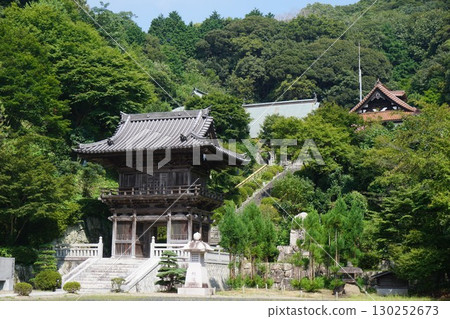 岡山縣三崎町內宗宗寺源氏寺:全景 岡山縣三崎町內宗宗寺源氏寺:全景 130252673