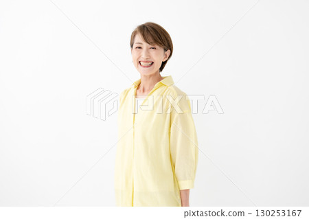 Middle female portrait 130253167