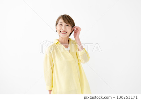 中年女子肖像 130253171