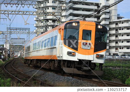 [近鐵] 16010號特快列車（南大阪線：古市～道明寺） 130253717