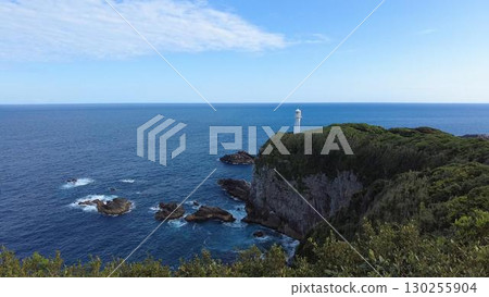 Cape Ashizuri, Kochi Prefecture | A chalk-white lighthouse and an endless blue horizon 130255904