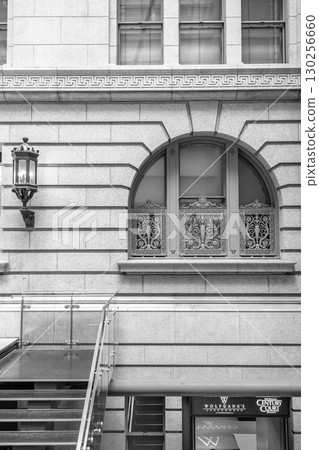 靜嘉堂文庫美術館（明治生命保險會館）展示室：展示三菱財閥的物品 130256660