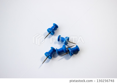 Thumbtack Thumbtack 130256748