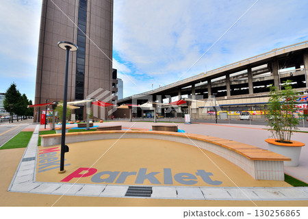 愛知縣：名古屋城市景觀：名站小公園 130256865