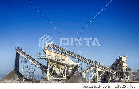Plant for production of gravel (gravel-pit) Plant for production of gravel (gravel-pit) 130257493