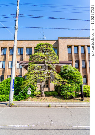 Tohoku University Institute for Materials Research Honda Memorial Hall (Katahira Campus) Scratch-tiled school building of the former Tohoku Imperial University 130257522