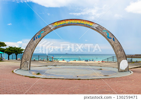 熱帶海灘 130259471