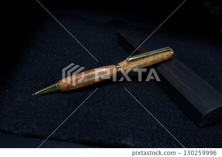 木圓珠筆 130259996