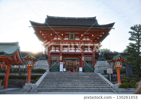 Inari Shrine Tower Gate 11 seen from the approach Inari Shrine Tower Gate 11 seen from the approach 130261858