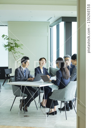 Business people having a meeting Business people having a meeting 130268558