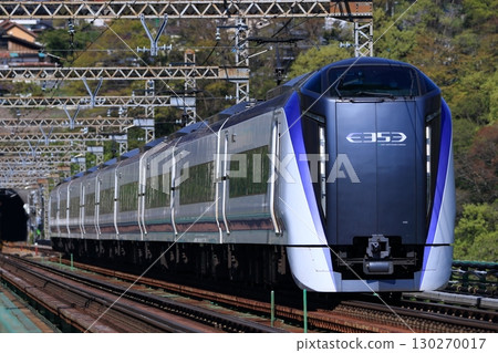 JR東日本E353系列火車 130270017