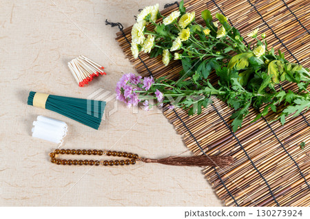 Things to bring to a grave Things to bring to a grave 130273924