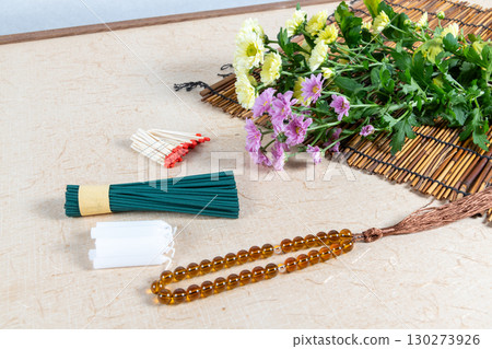 Things to bring to a grave Things to bring to a grave 130273926