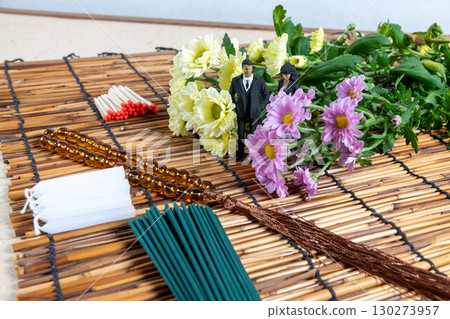 掃墓配件和喪服小娃娃 130273957