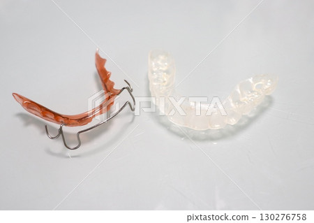 保持器和咬嘴 130276758