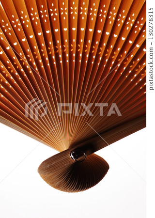 The cornerstone of a folding fan 130278315