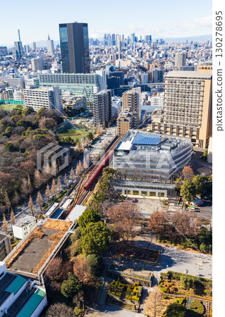 View of the Shinjuku area from Bunkyo Civic Center View of the Shinjuku area from Bunkyo Civic Center 130278695