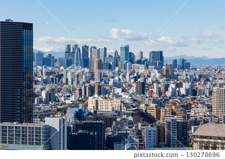 View of the Shinjuku area from Bunkyo Civic Center 130278696