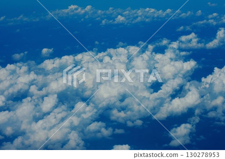 從飛機看見的雲彩 130278953