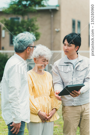 Senior couple and contractor Senior couple and contractor 130280960