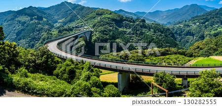 天照橋全景【宮崎縣西臼杵郡日影町】 天照橋全景【宮崎縣西臼杵郡日影町】 130282555