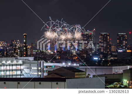《神奈川縣》街景煙火大會－大田區和平紀念煙火大會《攝於川崎市》 130282613