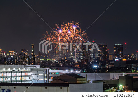<<Kanagawa Prefecture>> Fireworks Festival in the Cityscape - Ota Ward Peace Memorial Fireworks <<Photographed from Kawasaki City>> <<Kanagawa Prefecture>> Fireworks Festival in the Cityscape - Ota Ward Peace Memorial Fireworks <<Photographed from Kawasaki City>> 130282634
