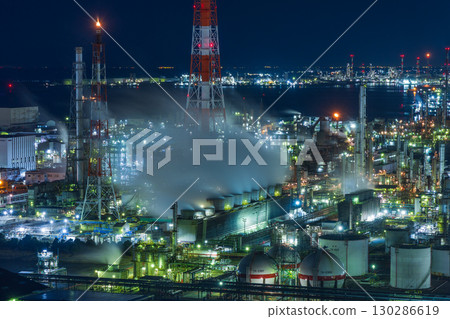 工廠夜景：三重縣四日市市四日市工業園區 130286619