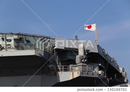 威爾斯親王號上的日本國旗 威爾斯親王號上的日本國旗 130289781