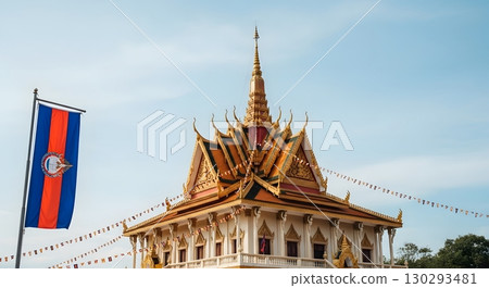 the statue of a temple 130293481