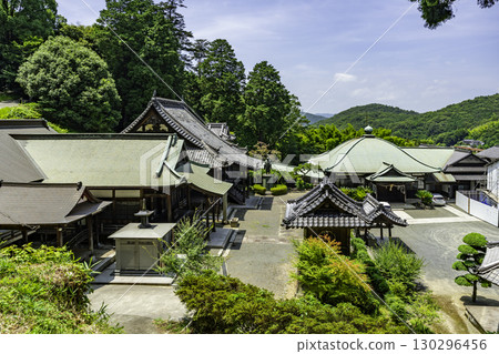 廣島縣福山市城國寺全景，足利義昭鞆幕府所在地 130296456