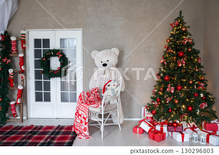 Room with christmas tree and presents Room with christmas tree and presents 130296803