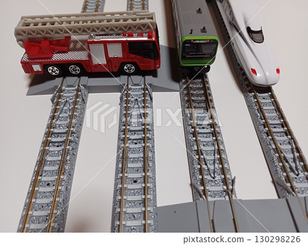 Train model Train model 130298226