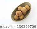 Longan served on tableware 130299700