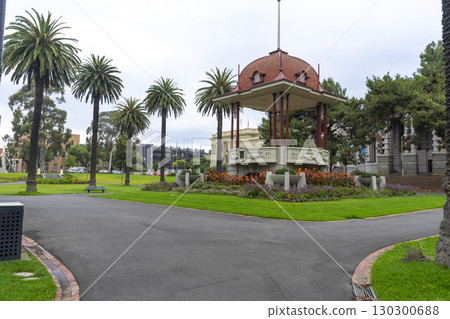 Geelong, Victoria, Australia - Jan 2, 2024 : Hitchcock Memorial Rotunda in Johnstone Park, Geelong, Australia on Jan 2, 2024. 130300688