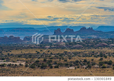 Sunrise at Canyolands National Park, Utah, USA, Grand Canyon Grand Circle 130301849