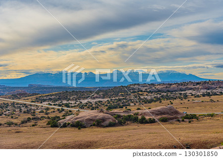 Sunrise at Canyolands National Park, Utah, USA, Grand Canyon Grand Circle 130301850